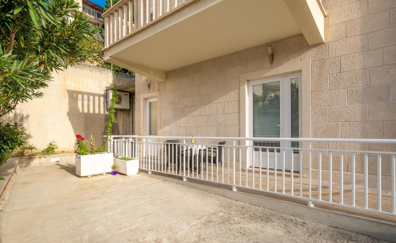 Studio Apartment Brigita Mlini Exterior foto